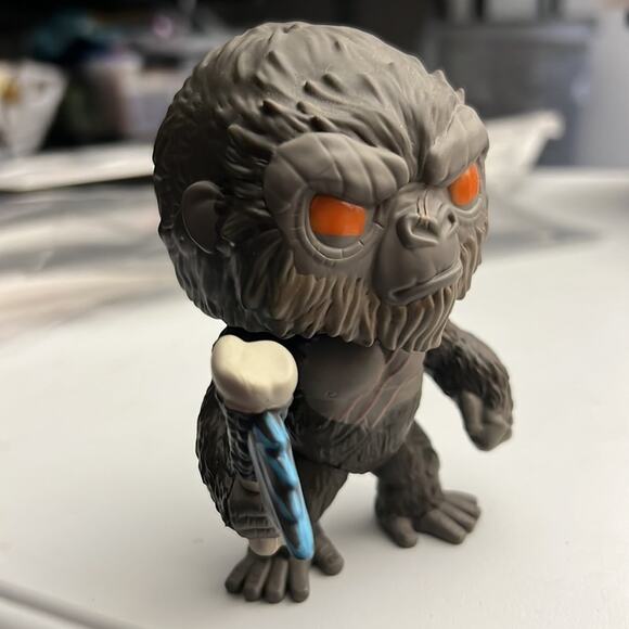 Funko POP! Movies Godzilla vs Kong Kong with Battle Axe 3.75" Vinyl Figure - Picture 5 of 5